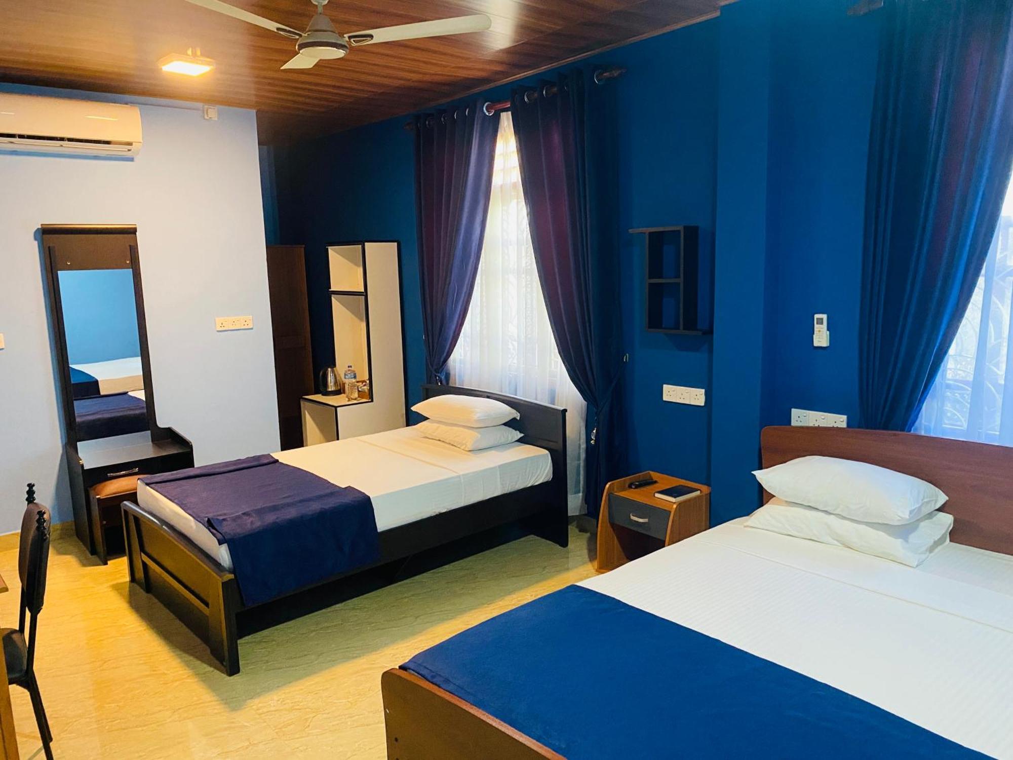 Nilaveli Hybrid Holiday Hotel Bagian luar foto
