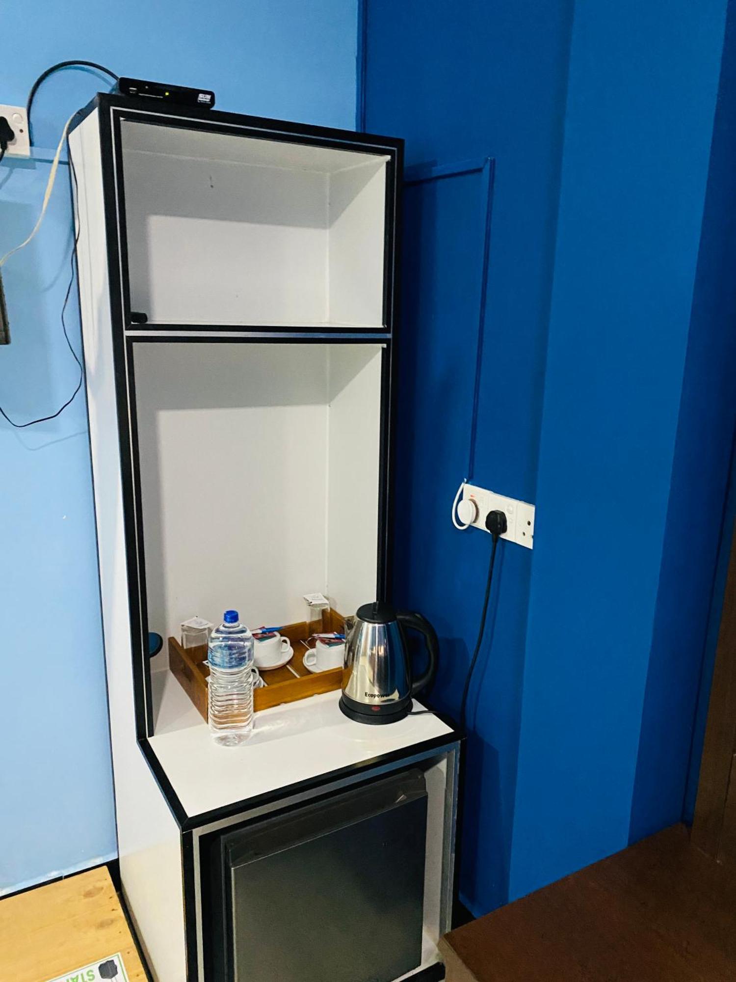 Nilaveli Hybrid Holiday Hotel Bagian luar foto