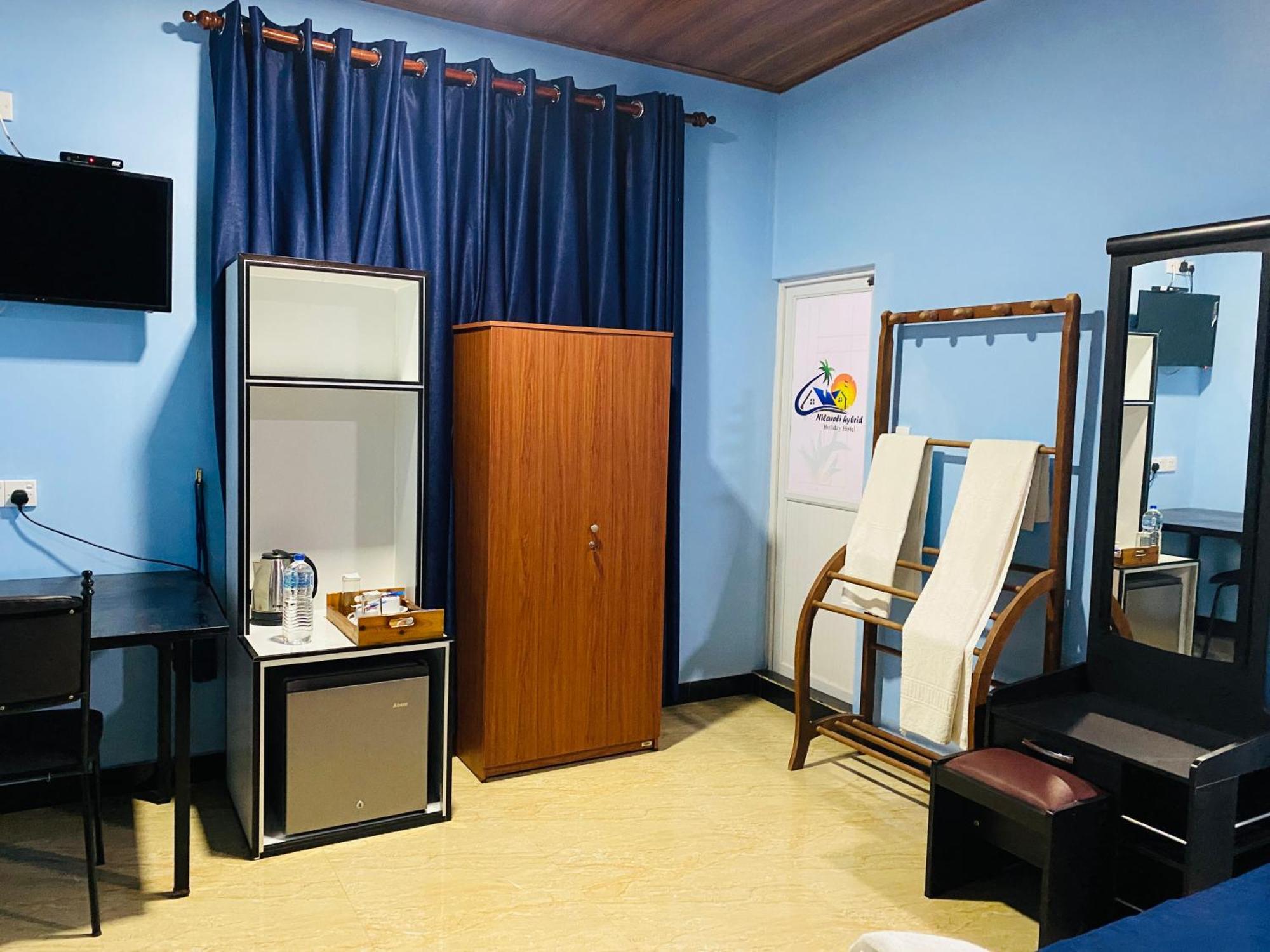 Nilaveli Hybrid Holiday Hotel Bagian luar foto