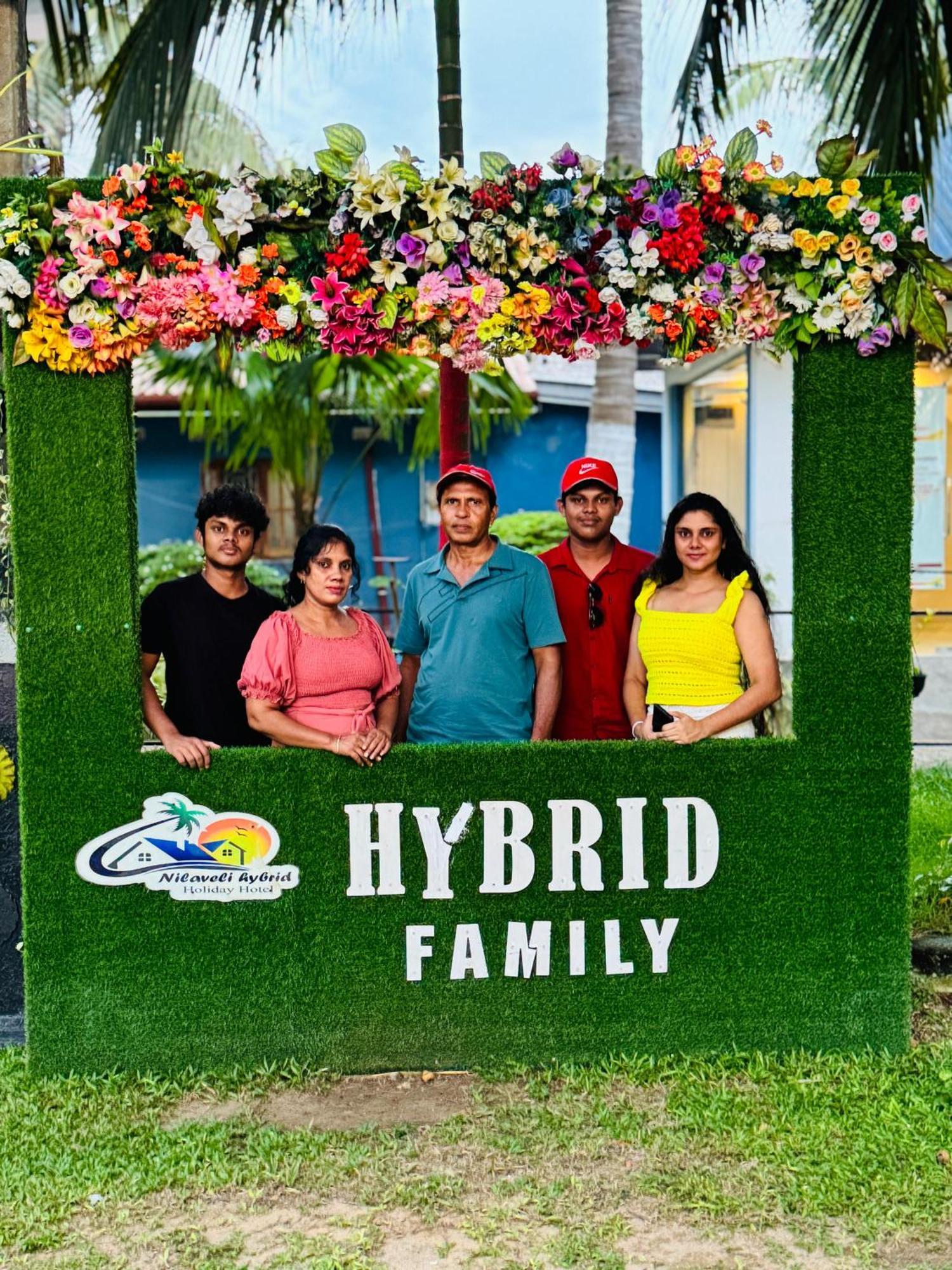 Nilaveli Hybrid Holiday Hotel Bagian luar foto